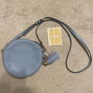 MICHAEL KORS Canteen circle purse